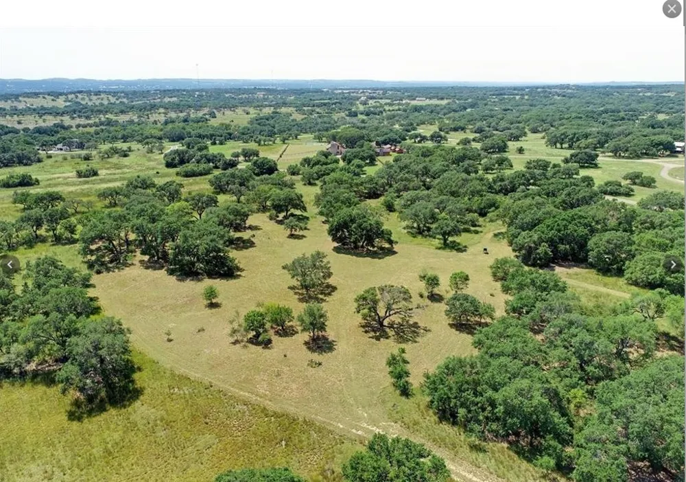 920 Crosswind Drive Blanco, TX 78606
