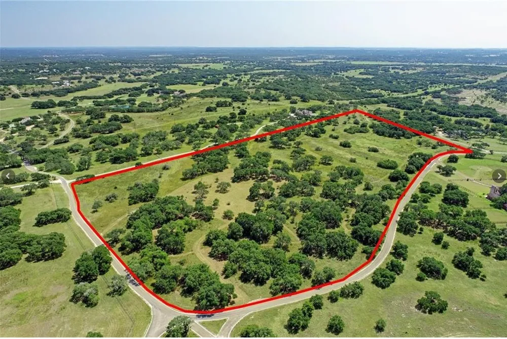 920 Crosswind Drive Blanco, TX 78606