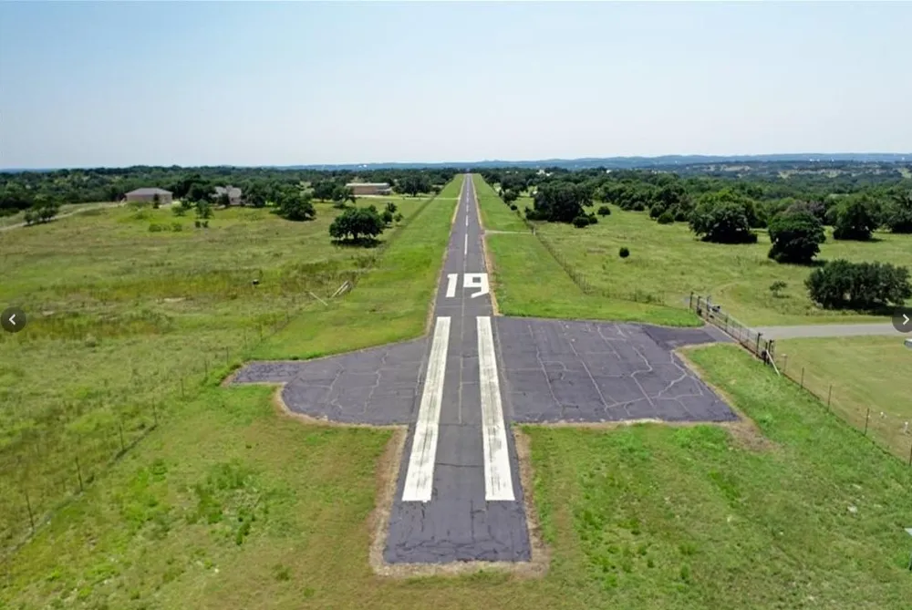 920 Crosswind Drive Blanco, TX 78606