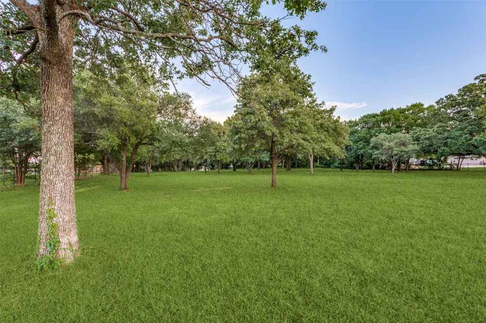 262 Turner Warnell Road Mansfield, TX 76063