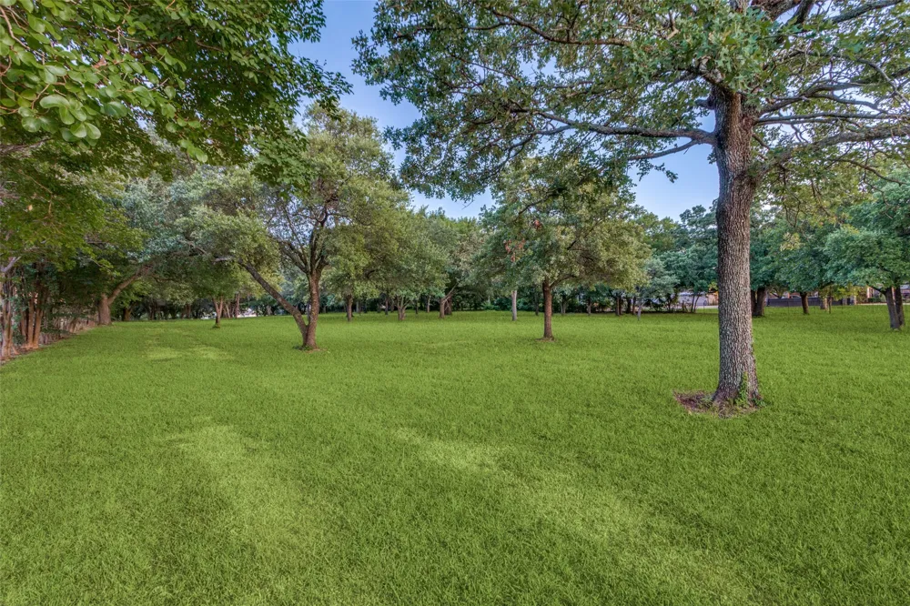 262 Turner Warnell Road Mansfield, TX 76063