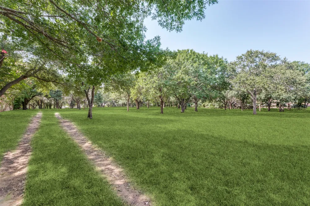 262 Turner Warnell Road Mansfield, TX 76063