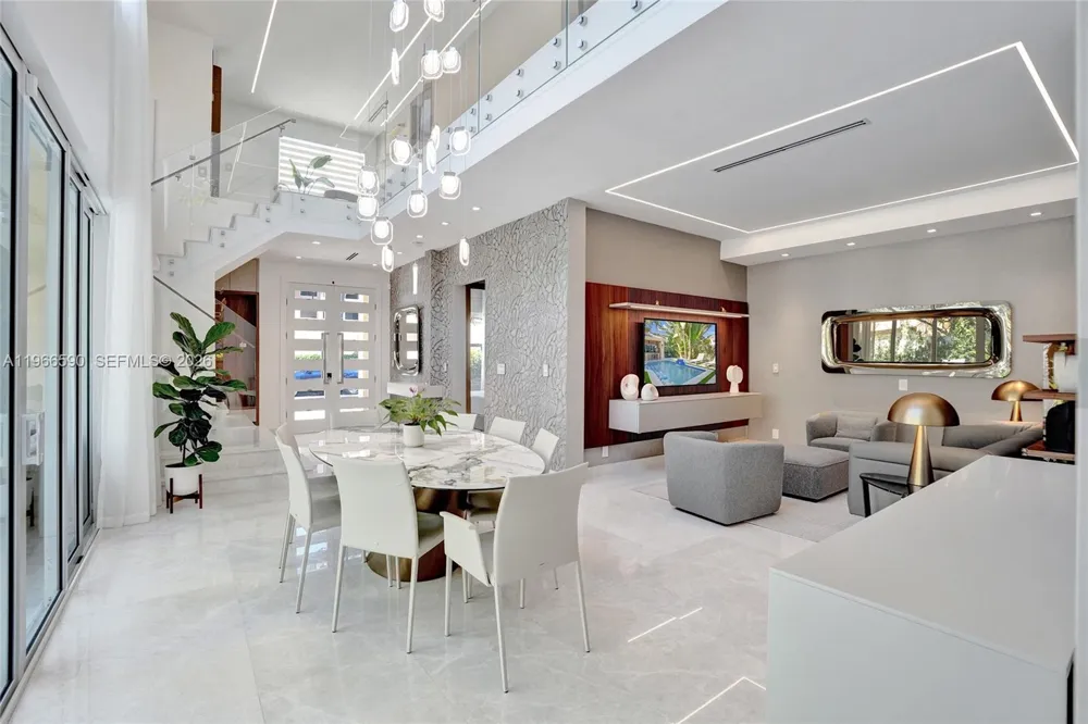 20824 NE 37th Ave #20824 Aventura, FL 33180
