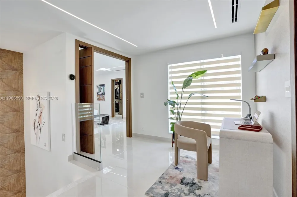 20824 NE 37th Ave #20824 Aventura, FL 33180
