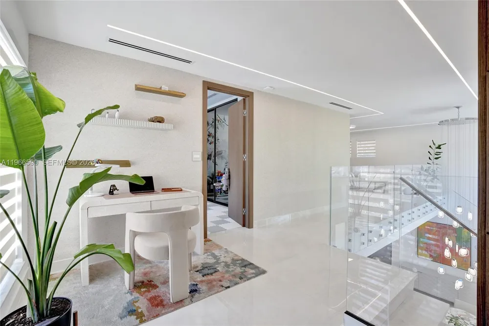 20824 NE 37th Ave #20824 Aventura, FL 33180