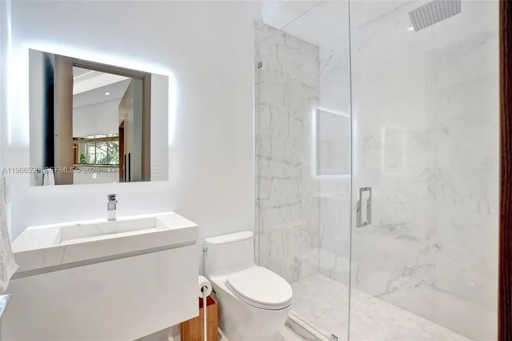 20824 NE 37th Ave #20824 Aventura, FL 33180