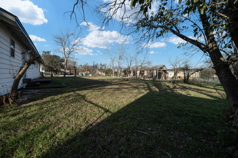 1205 W 10th Street McGregor, TX 76657