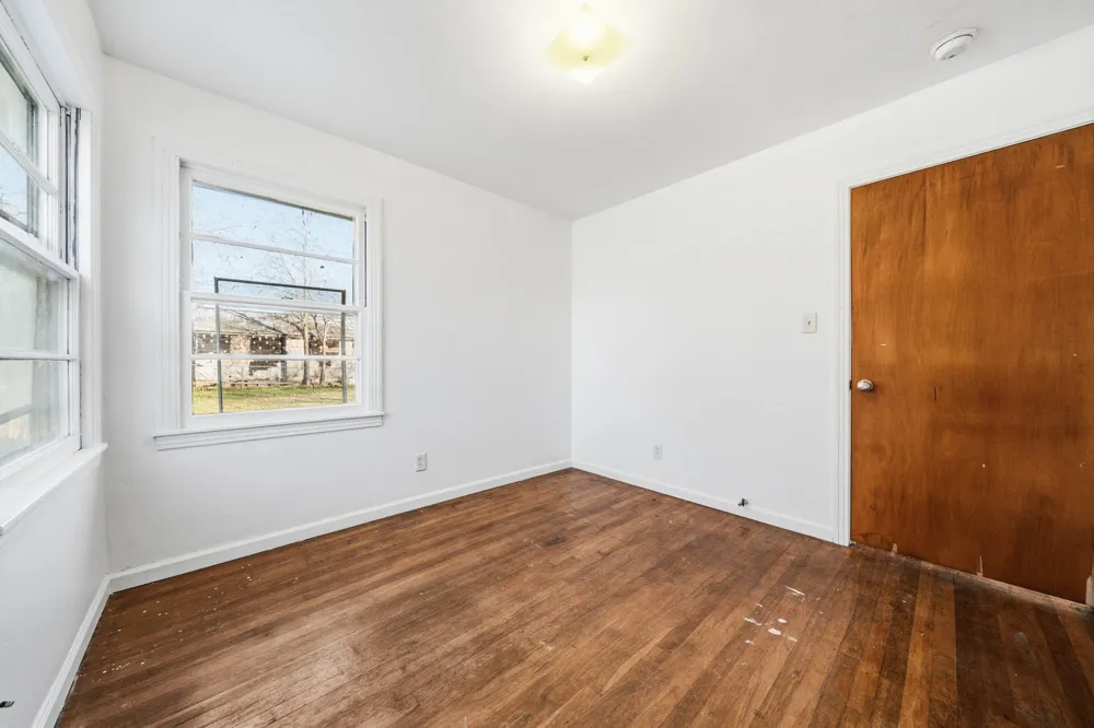 1205 W 10th Street McGregor, TX 76657