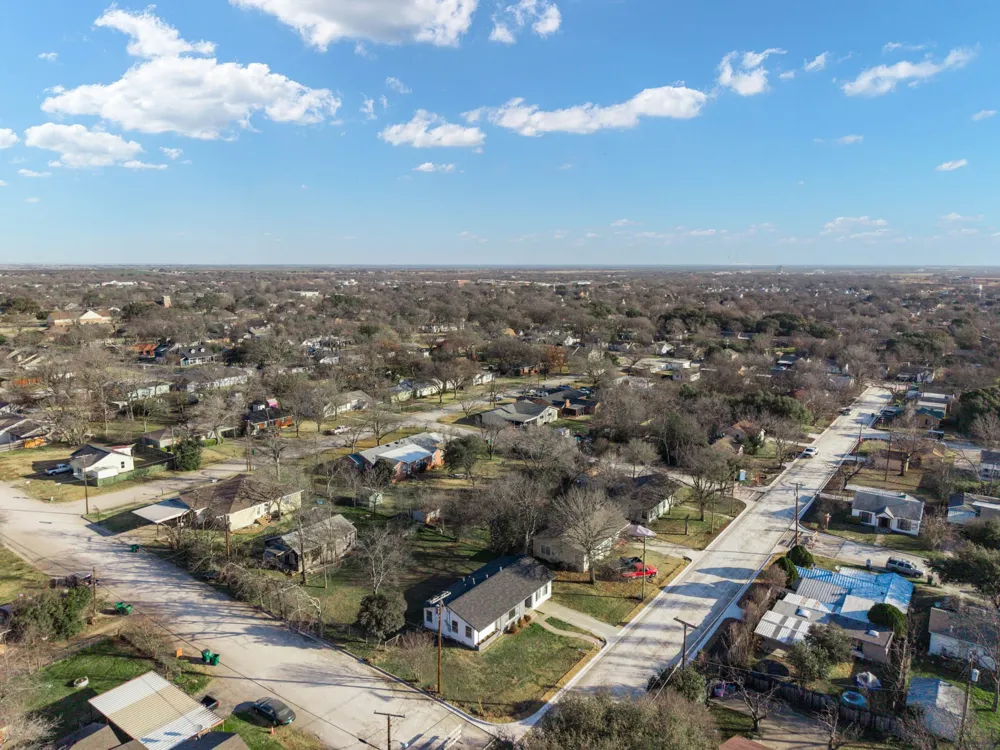 1205 W 10th Street McGregor, TX 76657