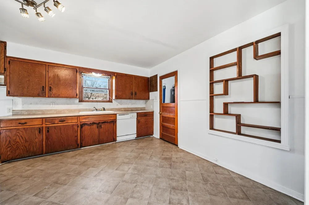 1205 W 10th Street McGregor, TX 76657