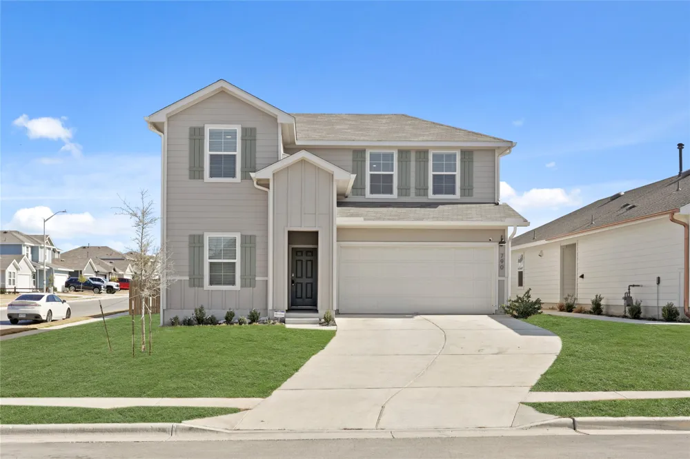 790 Arnold Loop Kyle, TX 78640