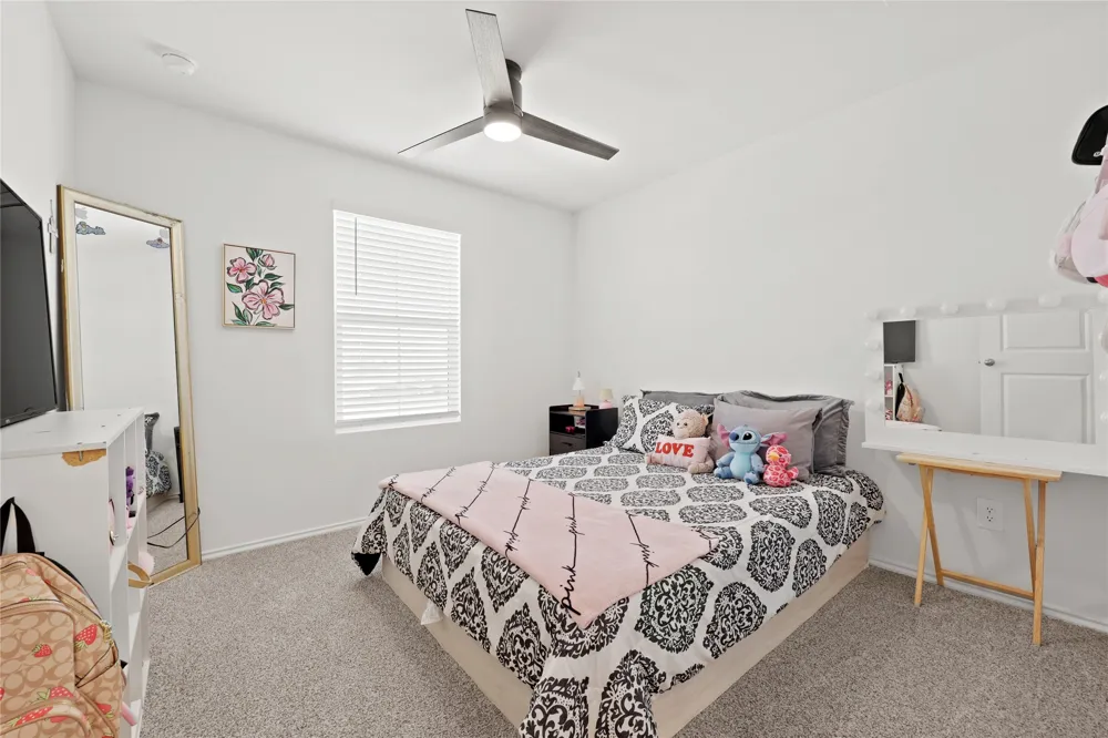 790 Arnold Loop Kyle, TX 78640