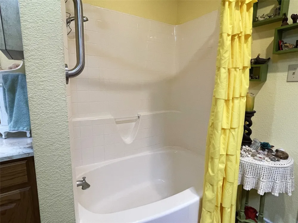 151 LCR Cedar C3 Mexia, TX 76667
