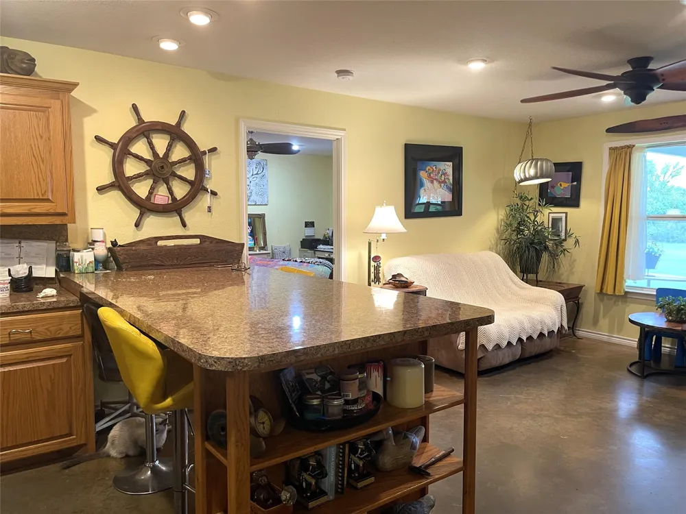 151 LCR Cedar C3 Mexia, TX 76667