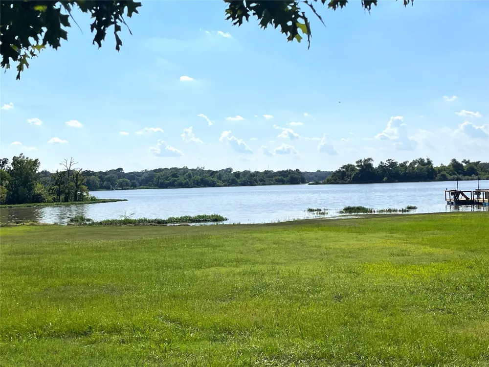 151 LCR Cedar C3 Mexia, TX 76667