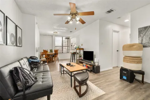 2409 Leon Street #307