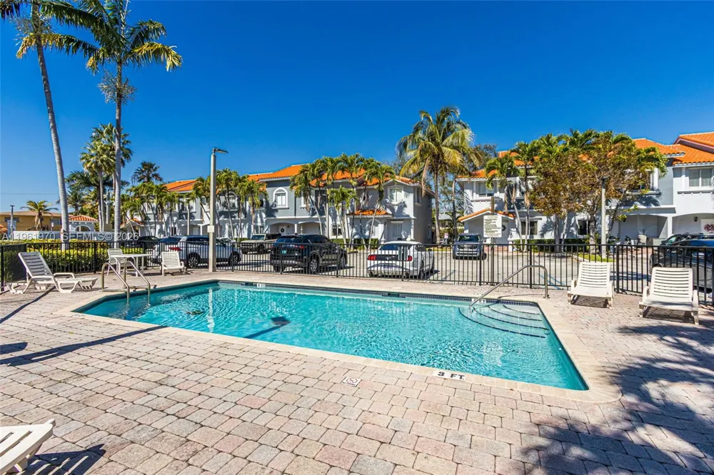 11647 NE 18th Dr #11647