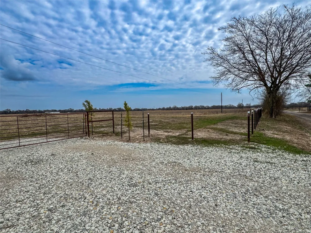 375 County Road 1515 Point, TX 75472