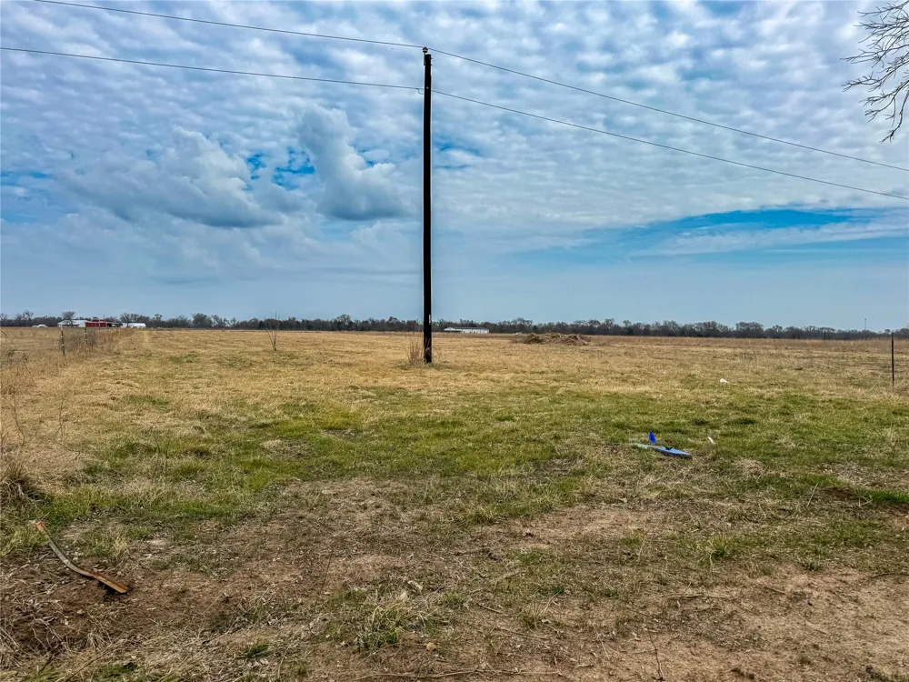 375 County Road 1515 Point, TX 75472