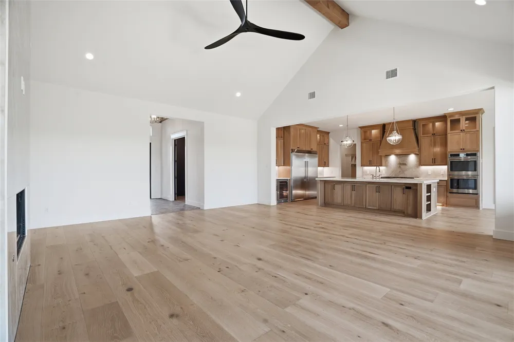 5009 Frost Creek Aledo, TX 76008