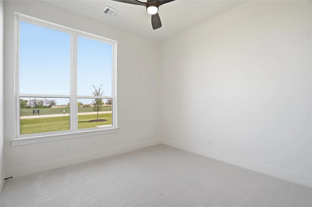 5009 Frost Creek Aledo, TX 76008