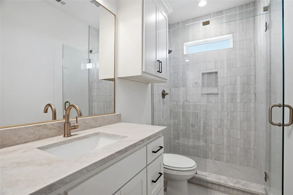 5009 Frost Creek Aledo, TX 76008