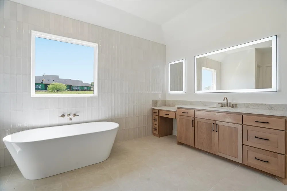 5009 Frost Creek Aledo, TX 76008