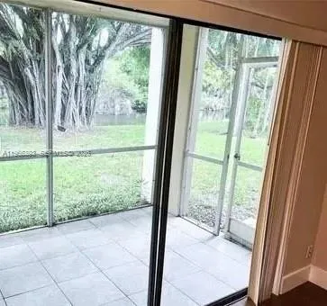 4141 NW 21st St #103 Lauderhill, FL 33313