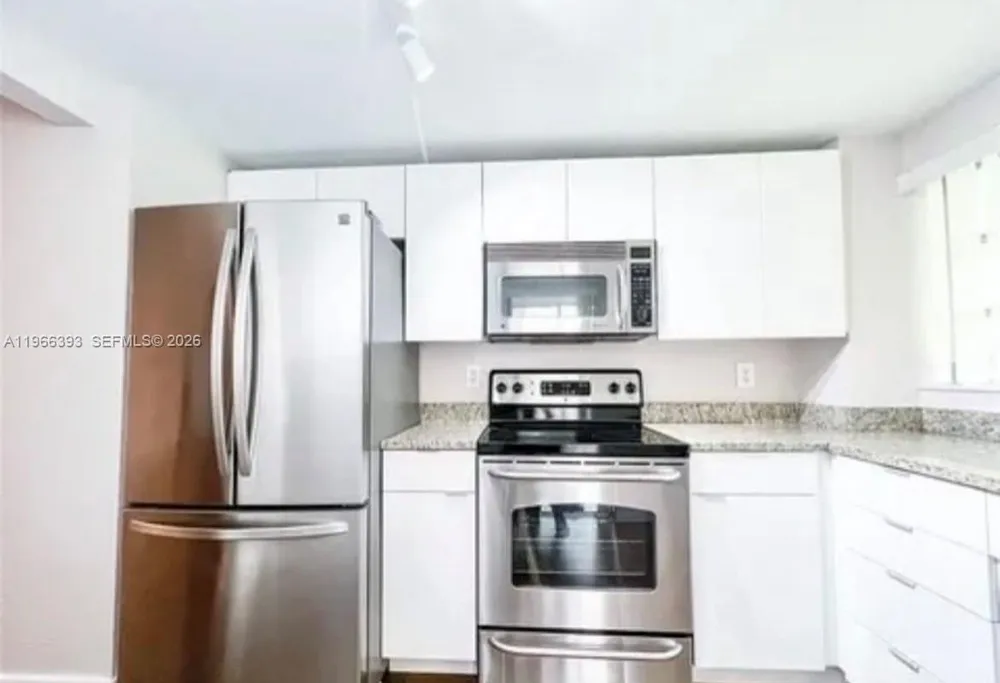 4141 NW 21st St #103 Lauderhill, FL 33313