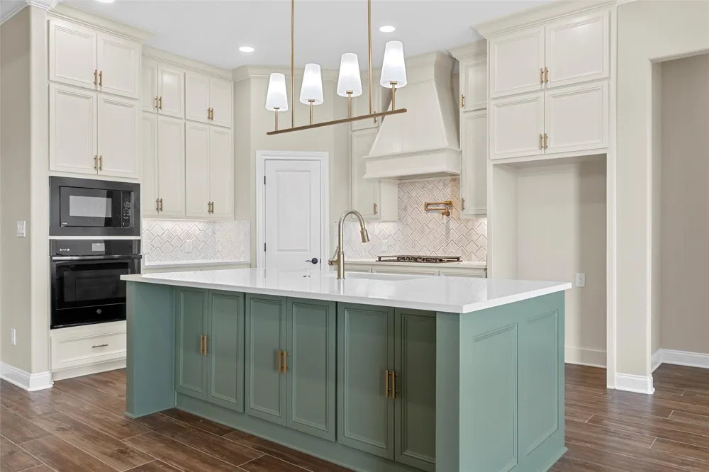 109 Water View Lane Robinson, TX 76706