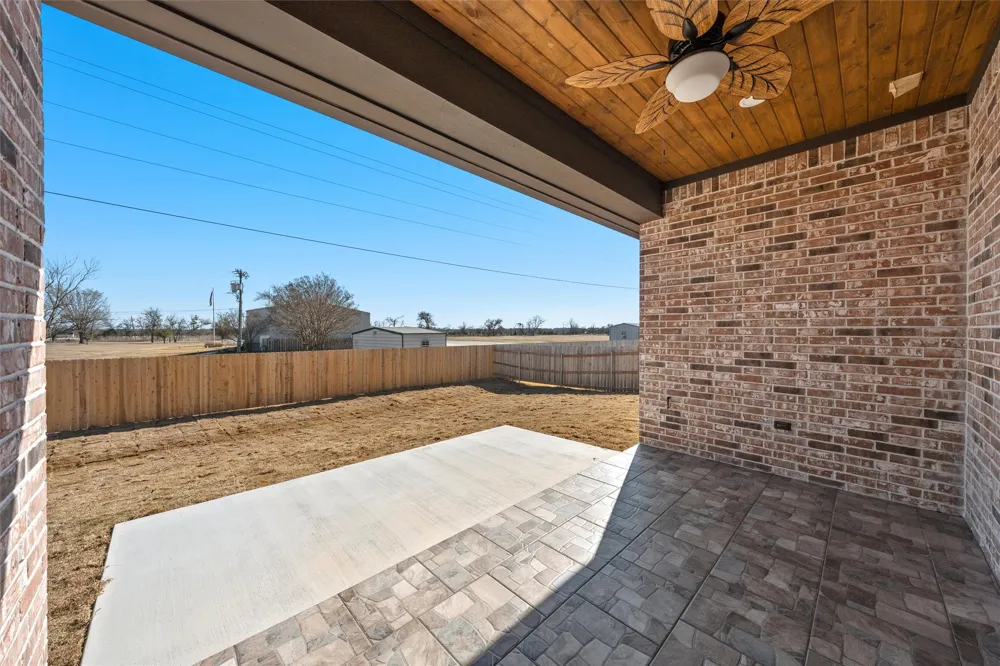 109 Water View Lane Robinson, TX 76706
