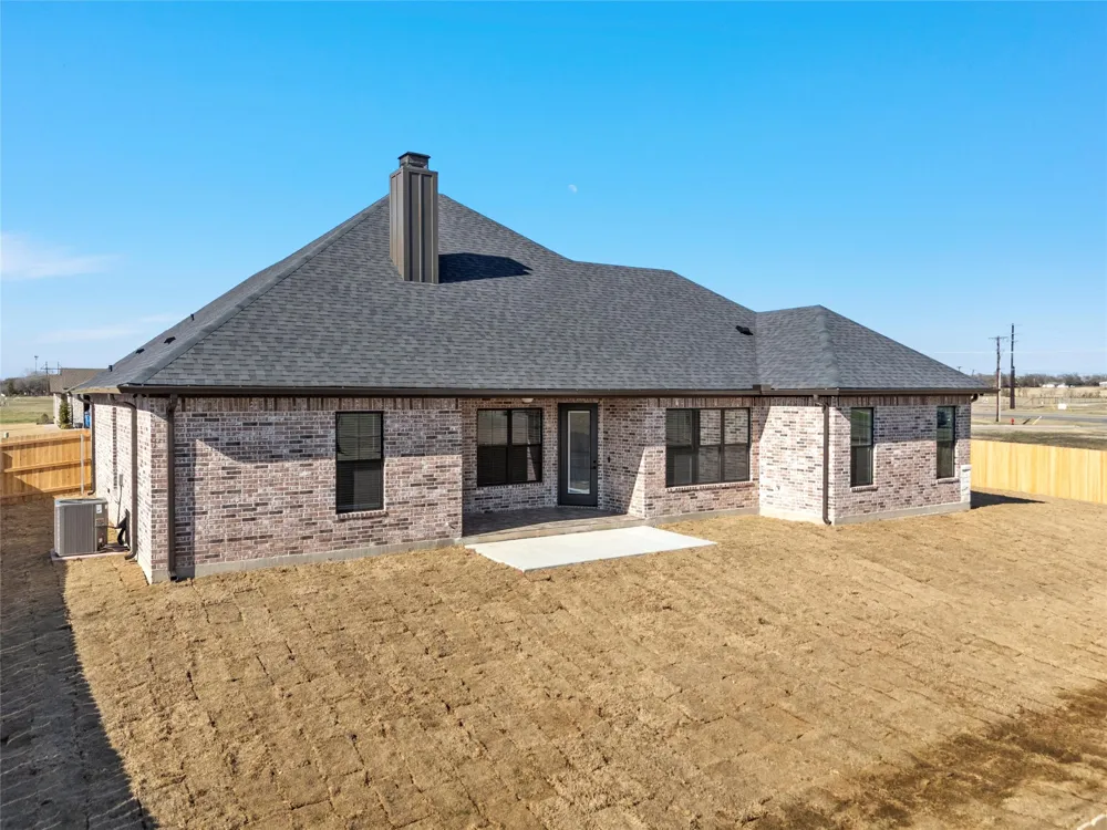 109 Water View Lane Robinson, TX 76706