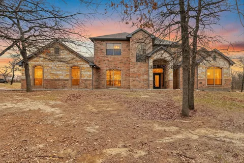 125 River Rock Court