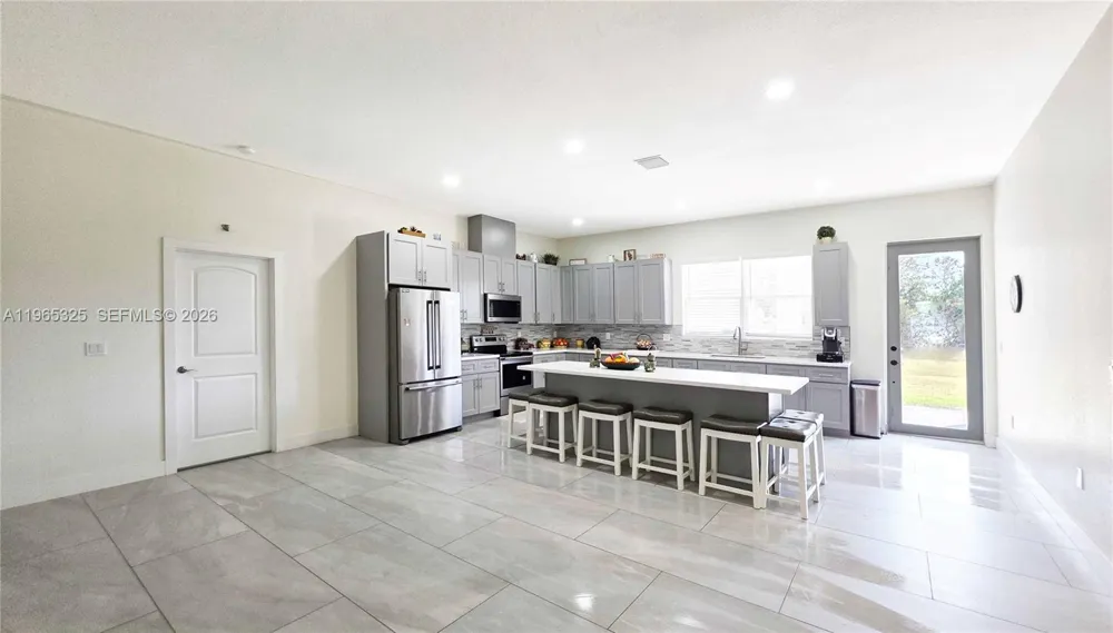 548 Bald Cypress Ave Clewiston, FL 33440