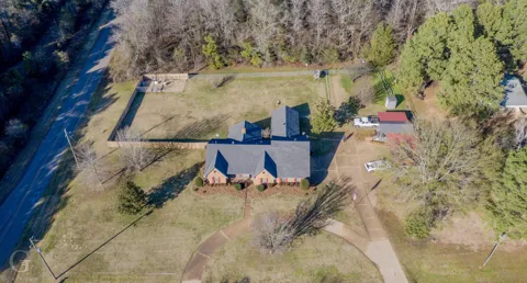 111 White Road