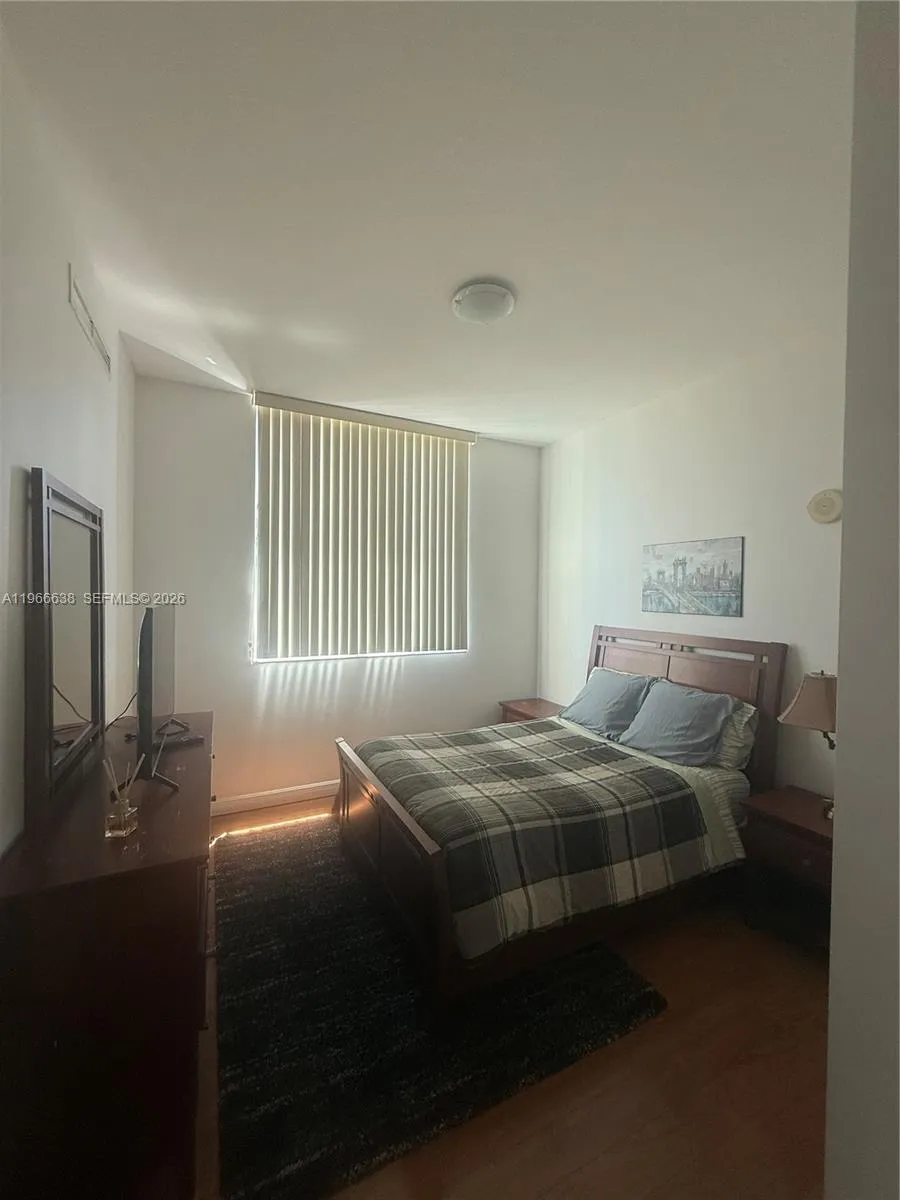 1755 E Hallandale Beach Blvd #2505E Hallandale Beach, FL 33009