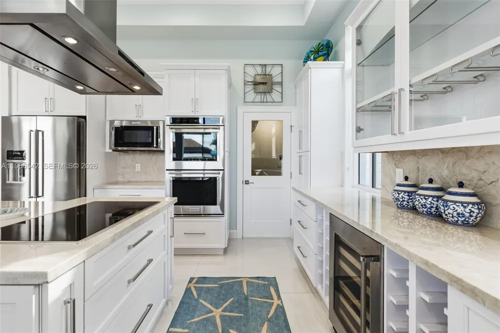 1070 Dana CT Marco Island, FL 34145