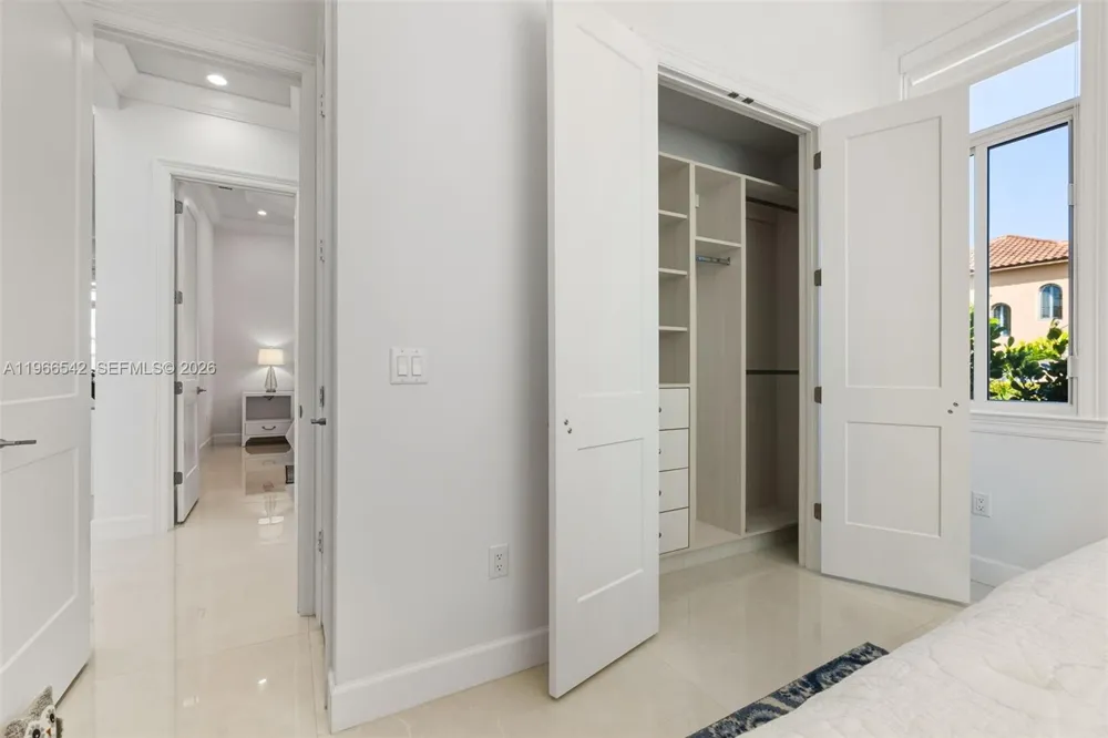1070 Dana CT Marco Island, FL 34145