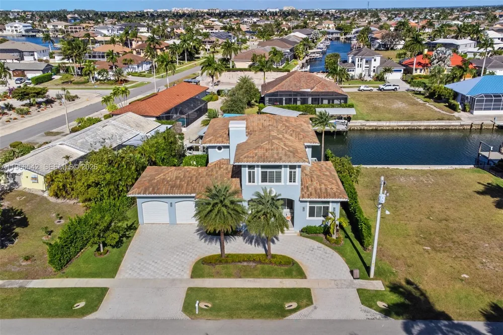 1070 Dana CT Marco Island, FL 34145
