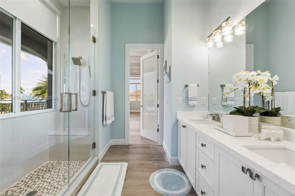 1070 Dana CT Marco Island, FL 34145