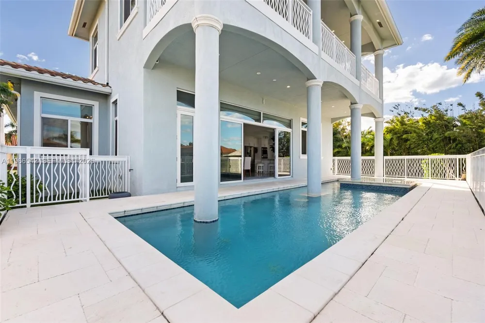 1070 Dana CT Marco Island, FL 34145