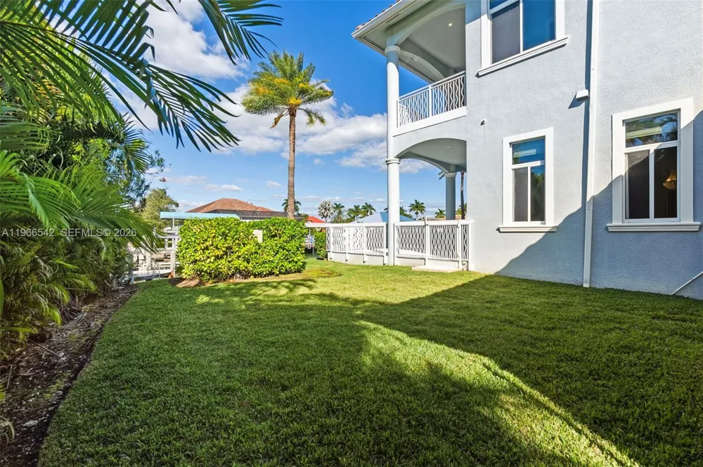 1070 Dana CT Marco Island, FL 34145