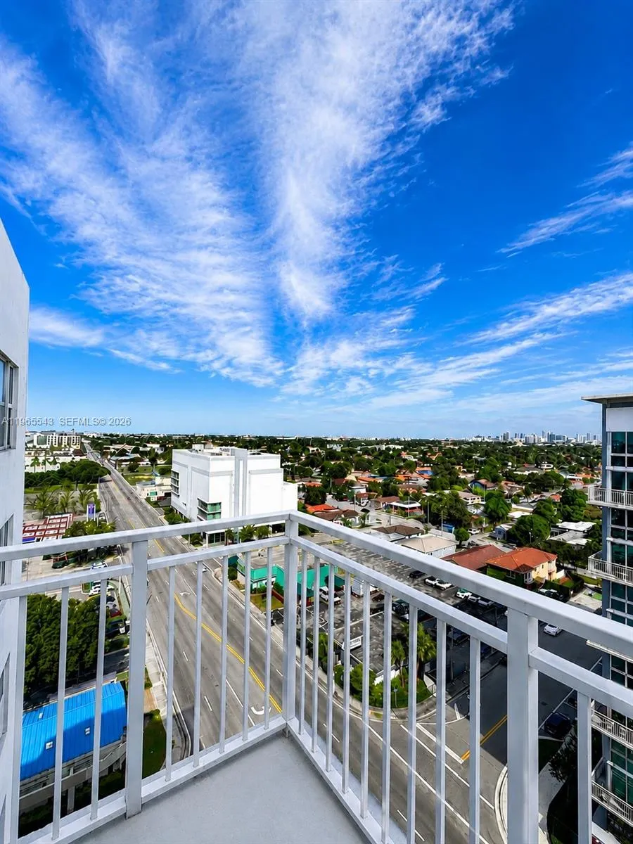 60 NW 37th Ave #1205 Miami, FL 33125