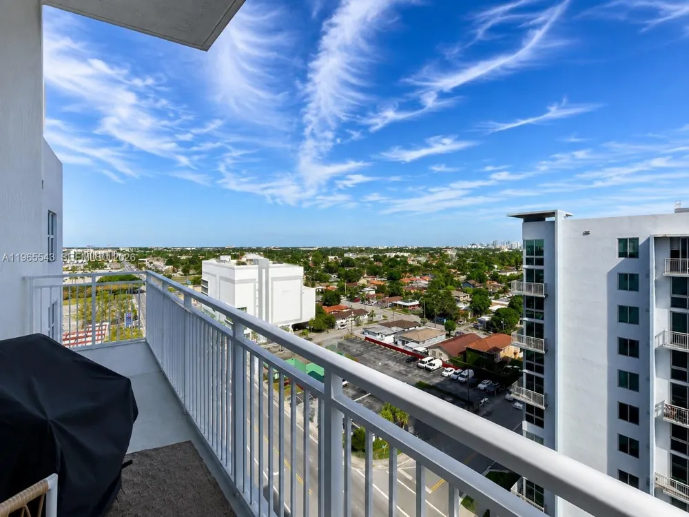 60 NW 37th Ave #1205 Miami, FL 33125