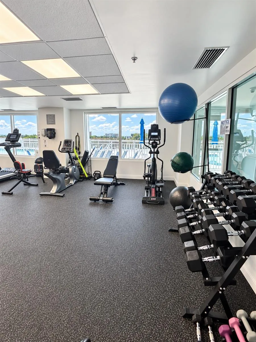 60 NW 37th Ave #1205 Miami, FL 33125