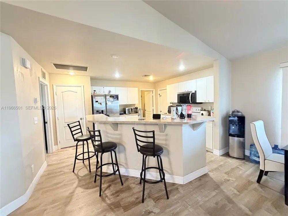 3625 NE 19  Place Cape Coral, FL 33909