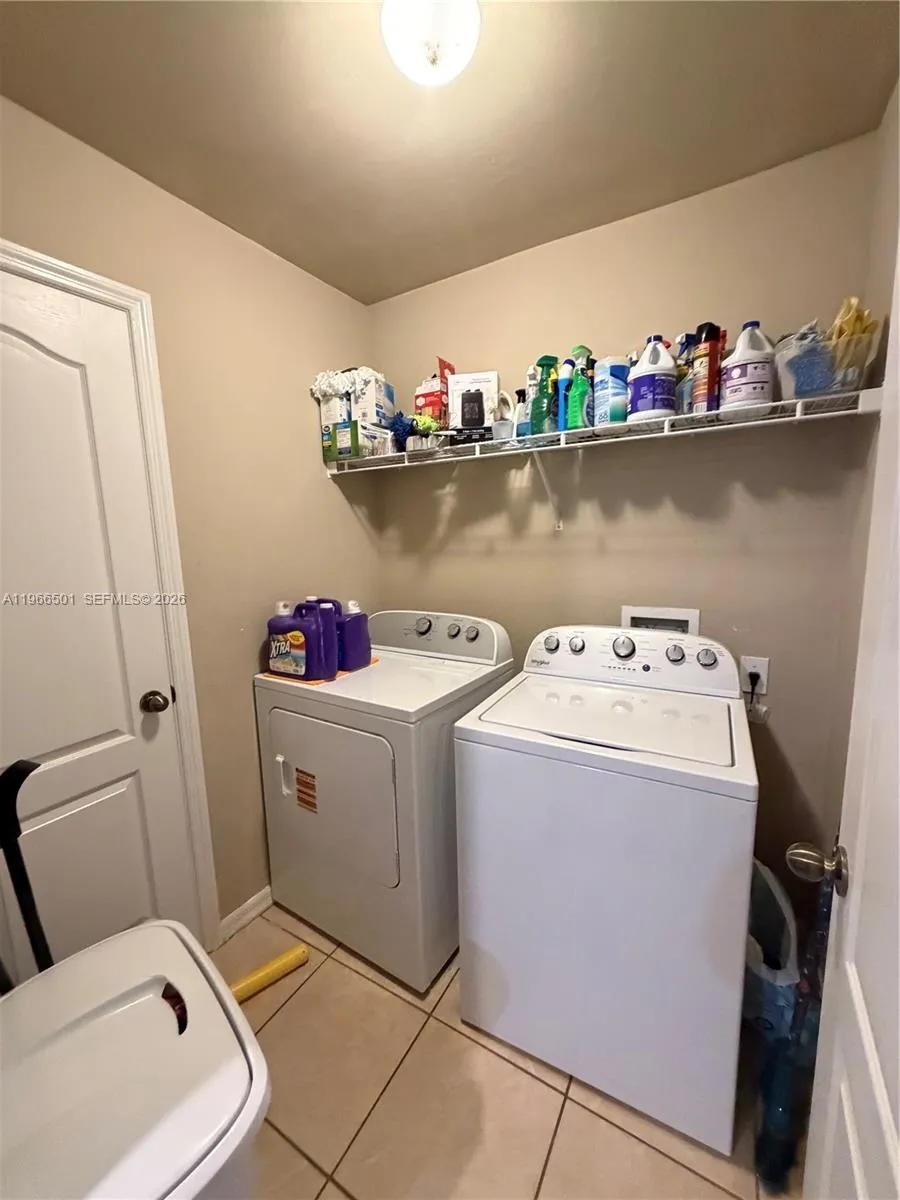 3625 NE 19  Place Cape Coral, FL 33909