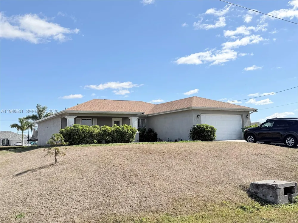 3625 NE 19  Place Cape Coral, FL 33909
