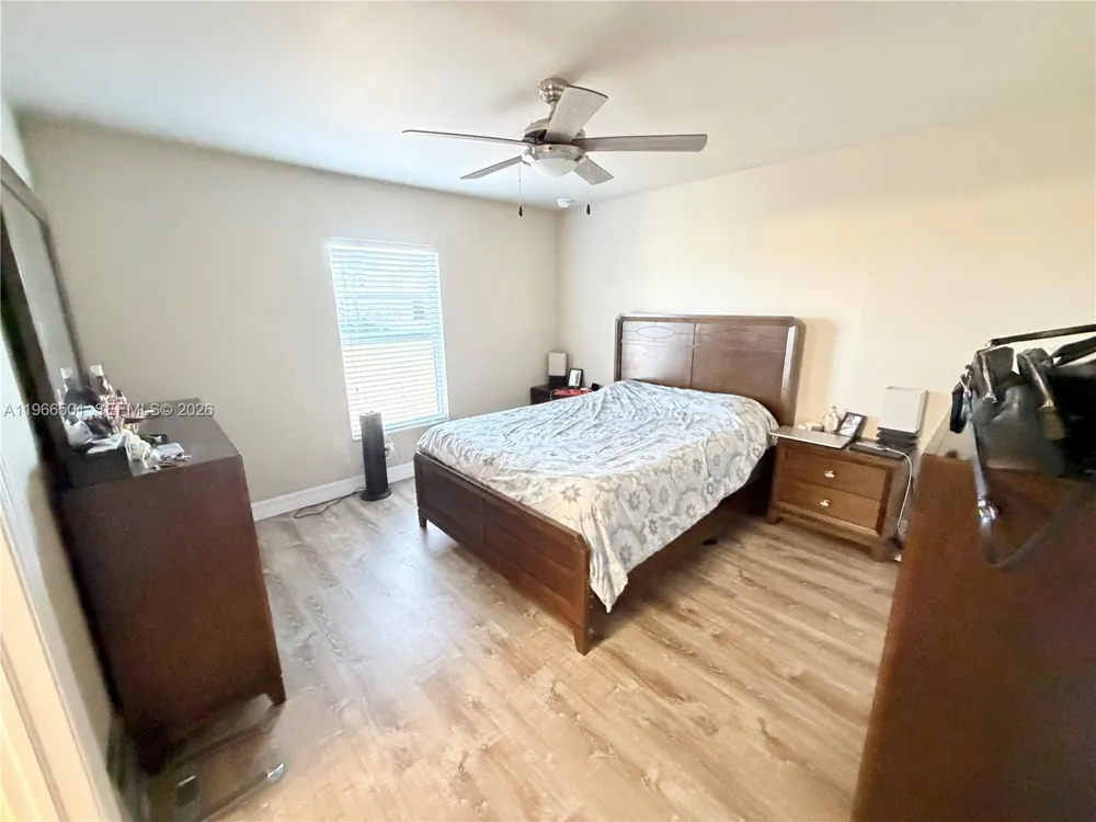3625 NE 19  Place Cape Coral, FL 33909
