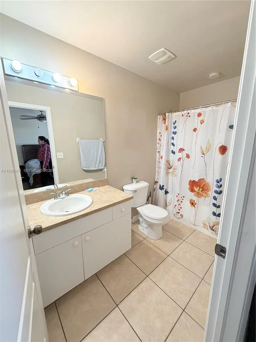 3625 NE 19  Place Cape Coral, FL 33909